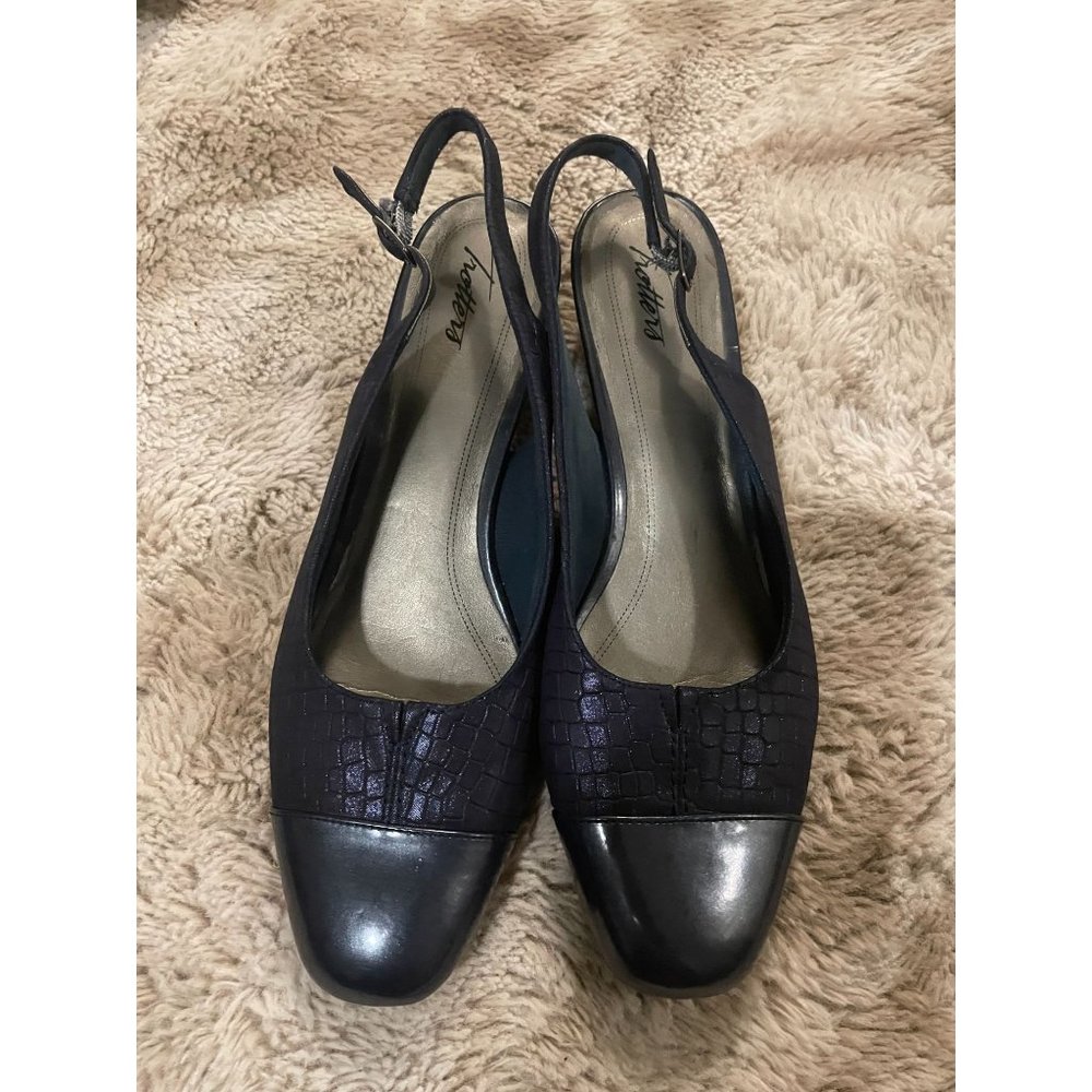 Trotters Women's Navy Blue Slingback Heels Shoes 11 N